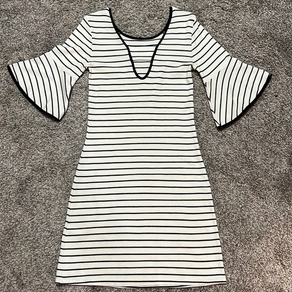 Cute white dress with black stripes - Picture 2 of 3